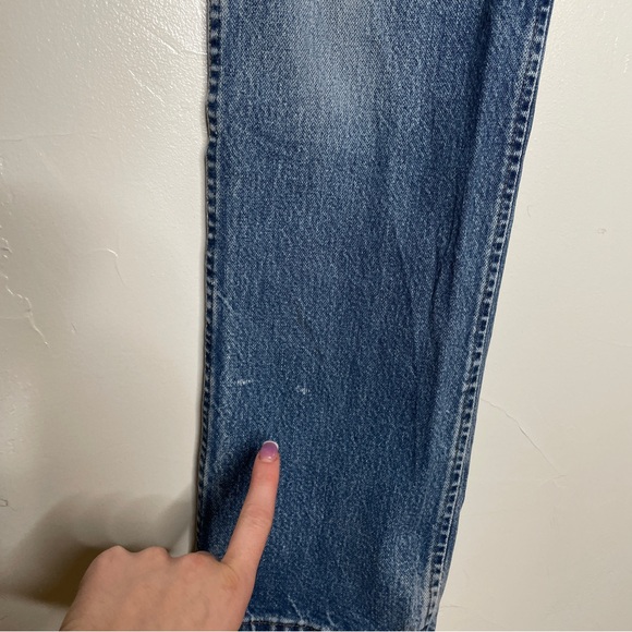 VINTAGE HIGH RISE WRANGLER LIGHT WASH STRAIGHT FIT JEANS 30x34 - Picture 2 of 9